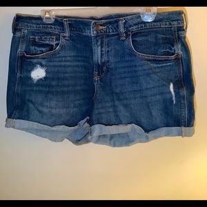 OLD NAVY JEAN SHORTS